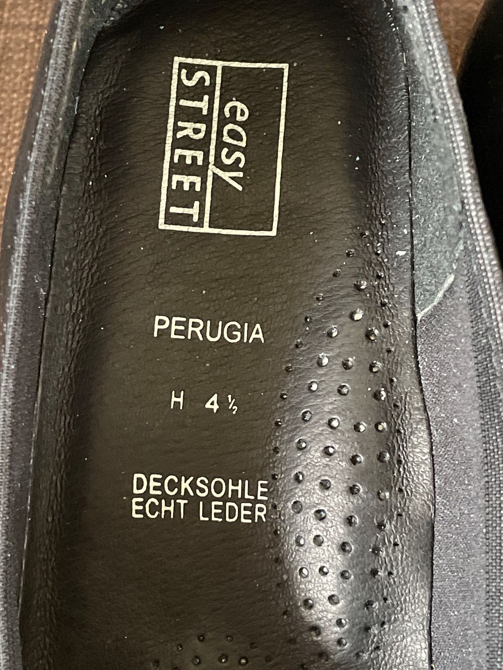 Scarpe da donna: Schuhe Pumps Gr. 37.5 NEU – Nuovo (secondo la descrizione) da Genève venduto da Buens4 4