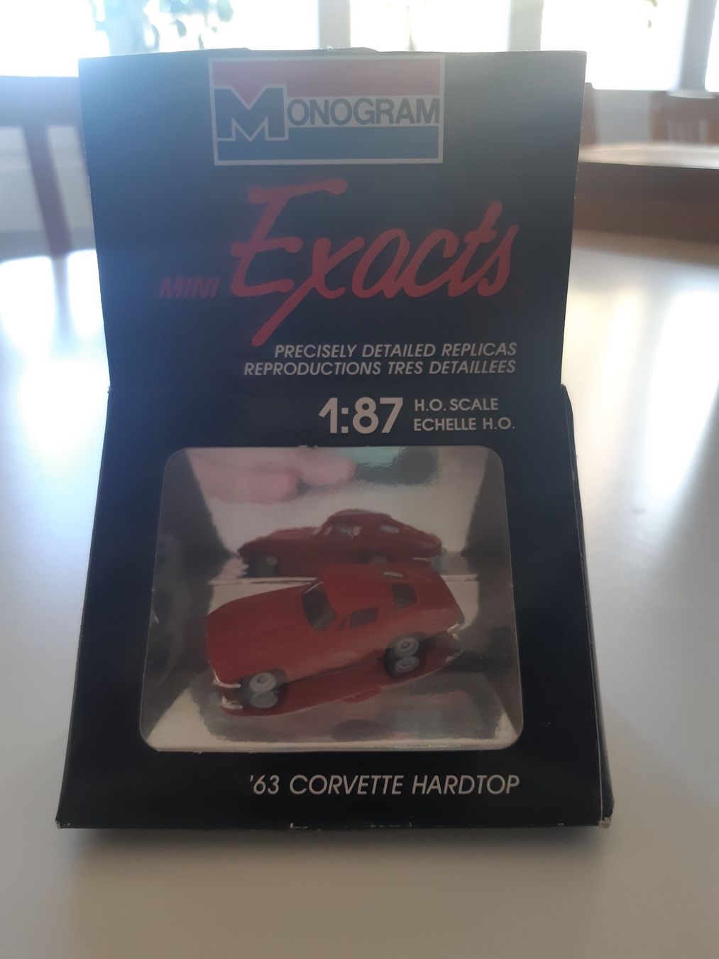 Chevrolet Modellautos: Chevrolet Corvette ‘63  1:87 – Neu und originalverpackt aus Schenkon von magier54