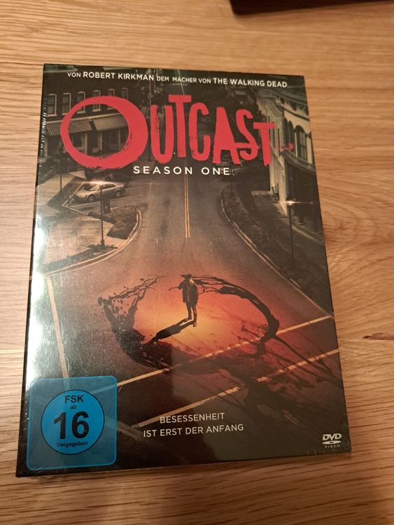 Outcast Season 1 Verpackt (Neu und originalverpackt) in Oberuzwil für ...