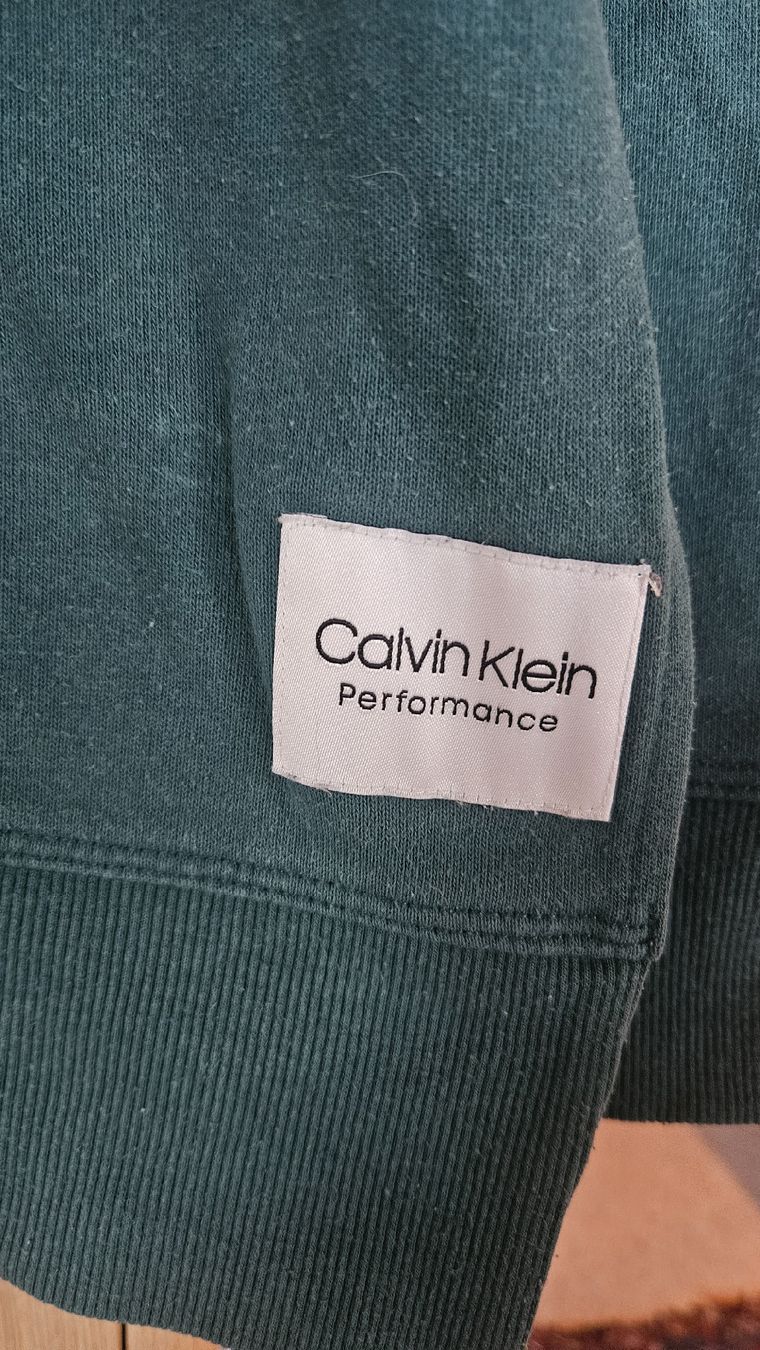 Calvin Klein Pulls & Sweat-shirts: Calvin Klein Pullover, Grösse S – D'occasion à Lippoldswilen par topmodel62 1
