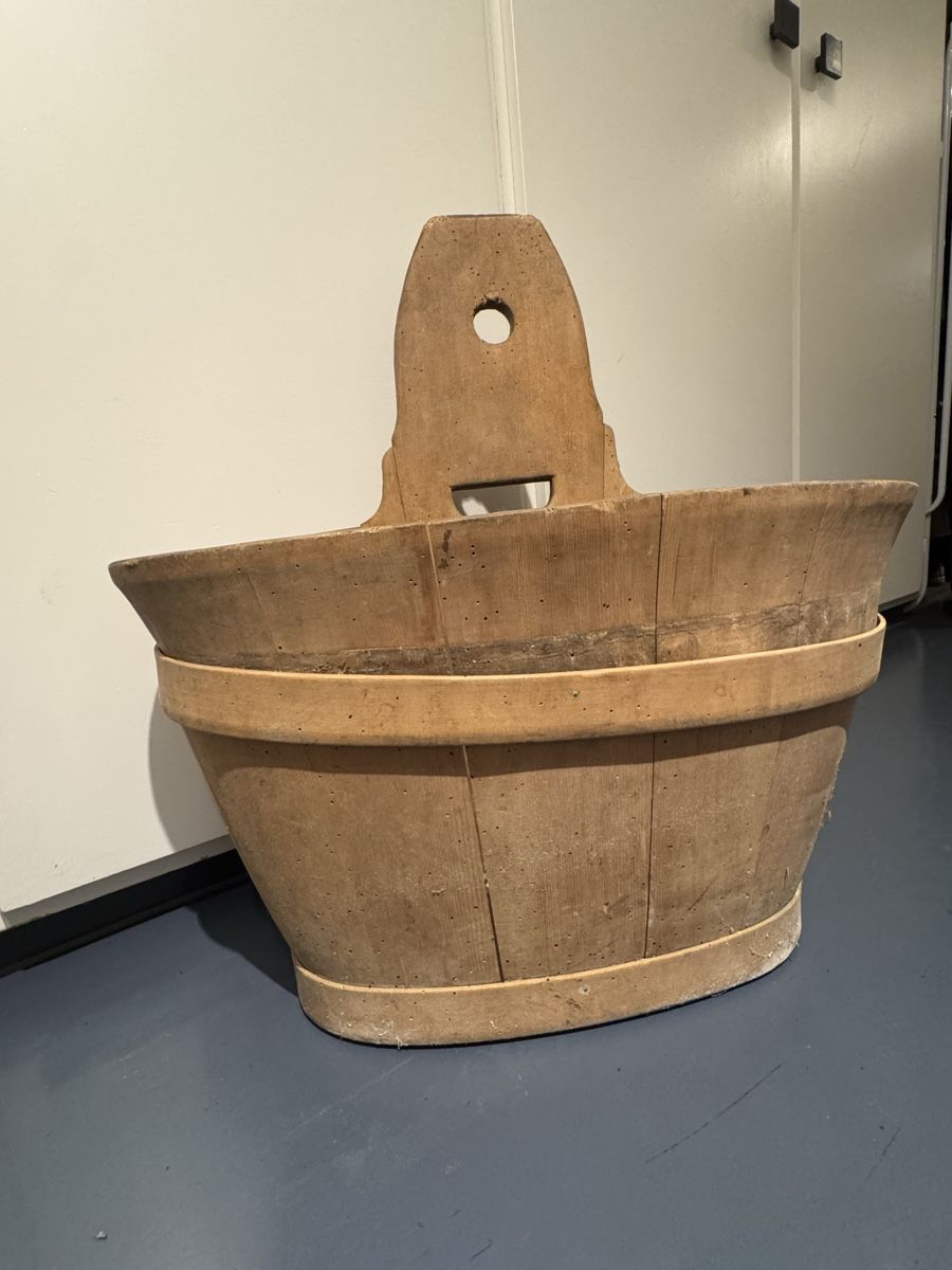 Autres articles pour la maison: Antike Rahm-Brente – D'occasion à Horgenberg par pagi_11 1