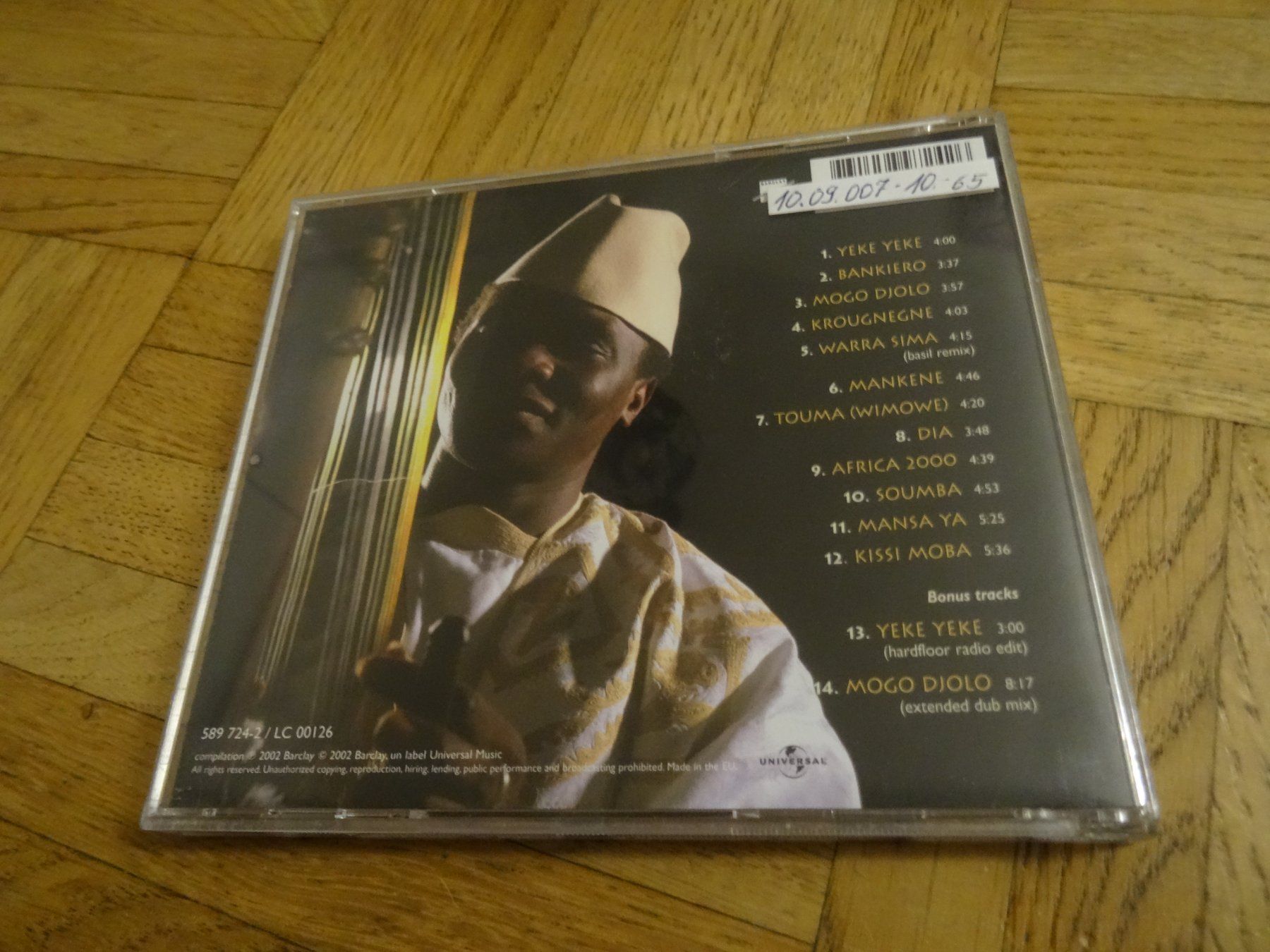 CDs: Mory Kante - Best of CD – Gebraucht aus Olten von Disc-Ausverkauf 1