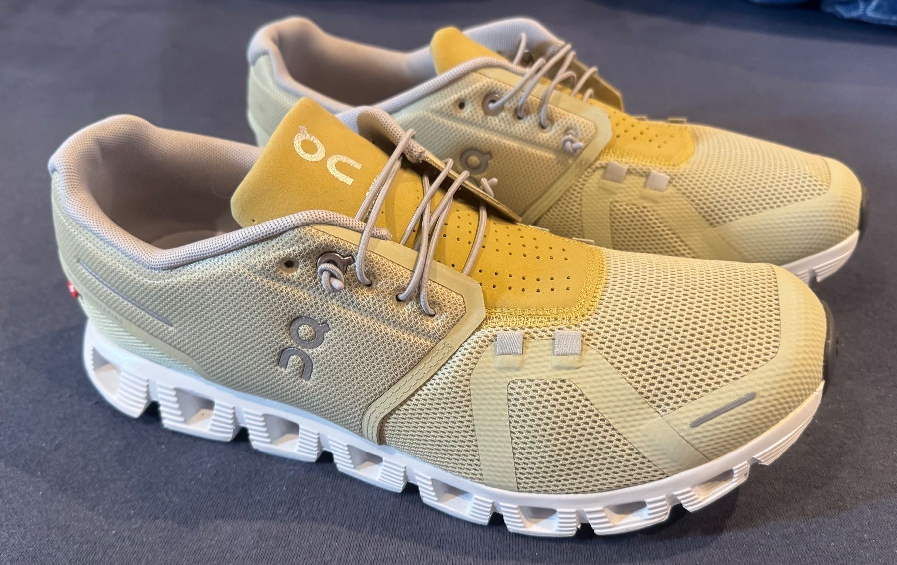 On Scarpe da uomo: *** ON CLOUD CLOUDTEC HAZE/BRONZE NEU UND UNGETRAGEN *** – Nuovo (secondo la descrizione) da Giumaglio venduto da soloemi 1