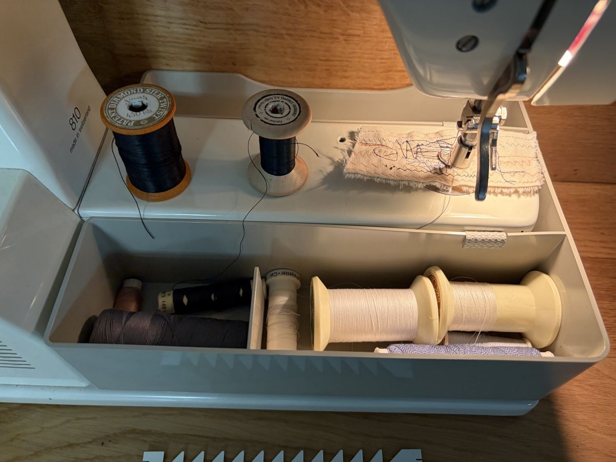 Bernina Nähmaschinen: Bernina 810 – Gebraucht aus Schlieren von MQ1965 5