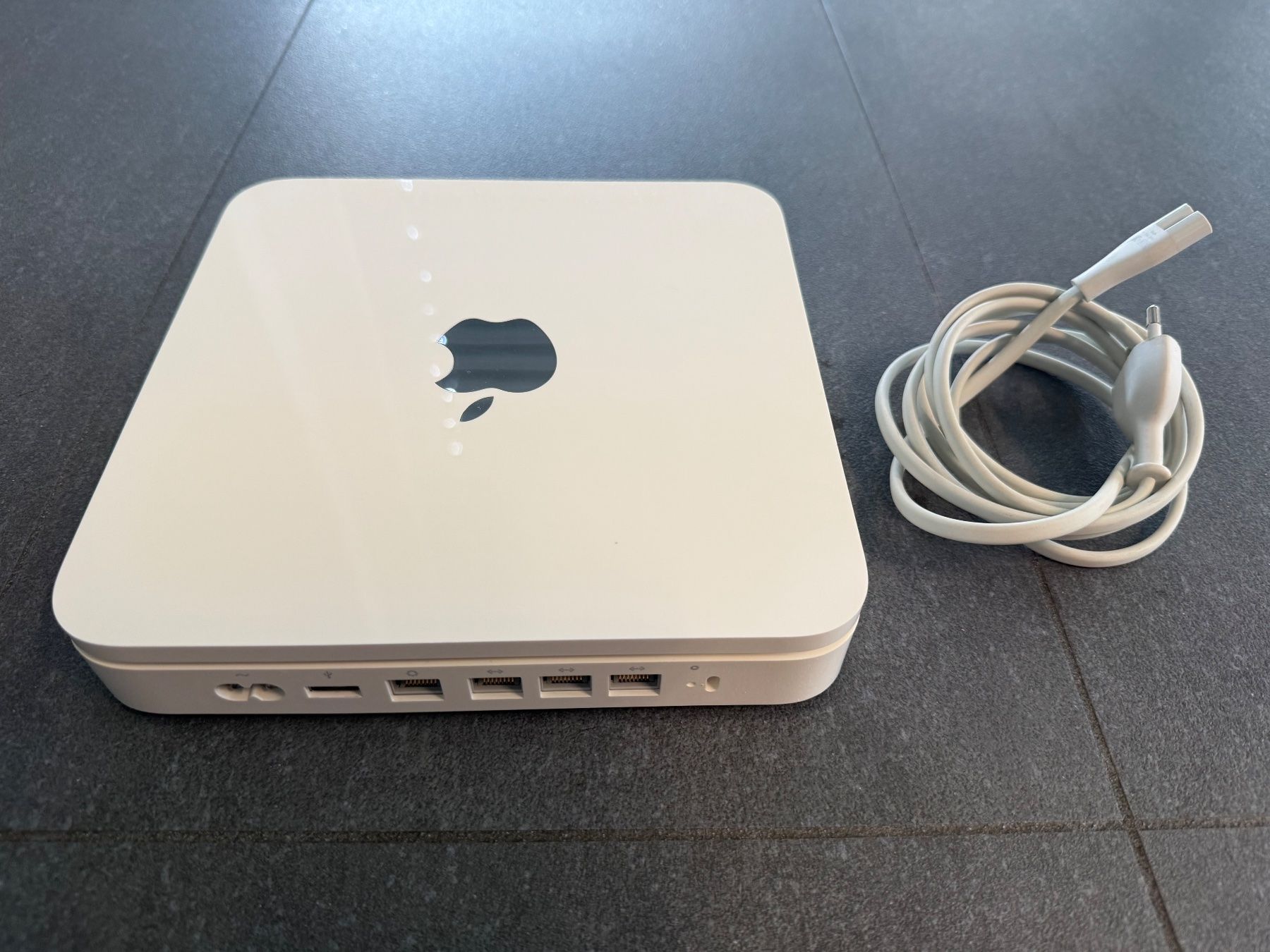 Apple Dischi rigidi: Apple Airport Time Capsule A1407 3TB – Usato da Pomy venduto da Vonvals 1