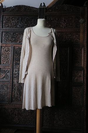 2 er Set "Jalve"  Wollkleidchen und Jäcklein S