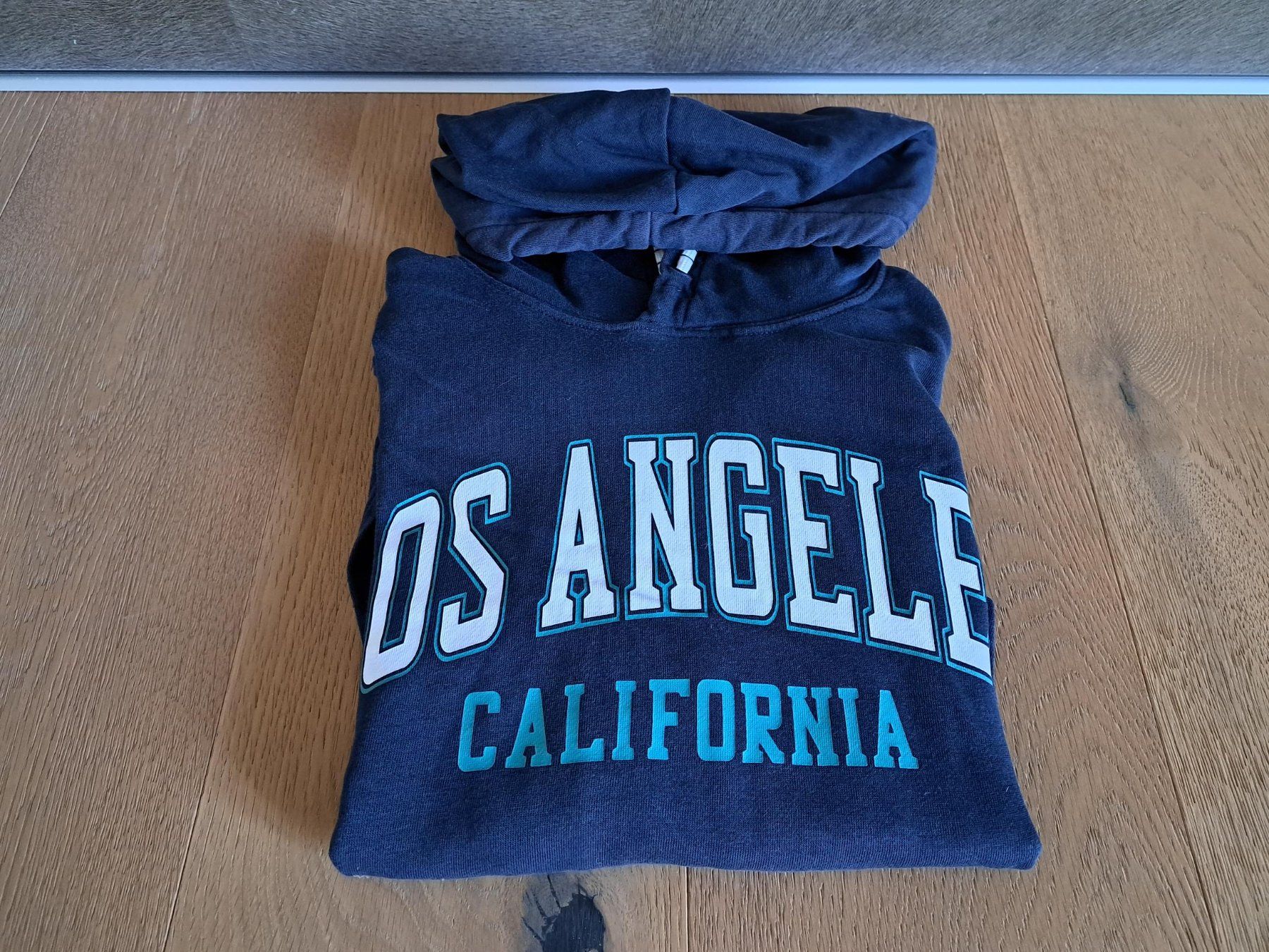 Lotti & Set di vestiti: Pullover-Set (3 Stück) für coole Jungs – Usato da Illnau venduto da FamSig 1