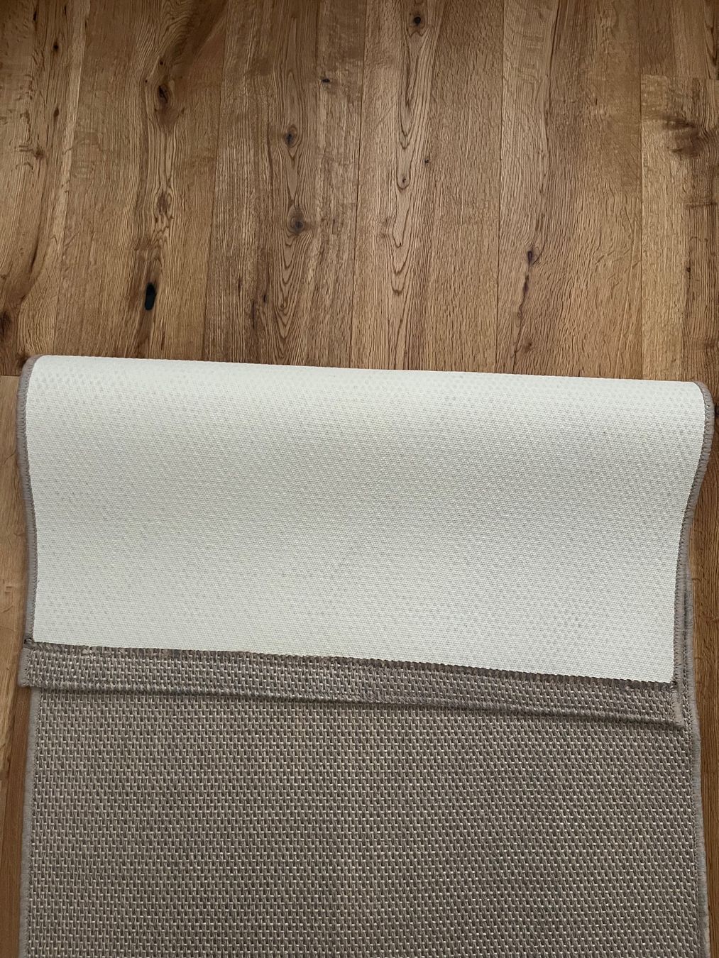 Ikea Tappeti: Ikea Teppich flach gewebt – Usato da Olten venduto da ari_jxn9 1