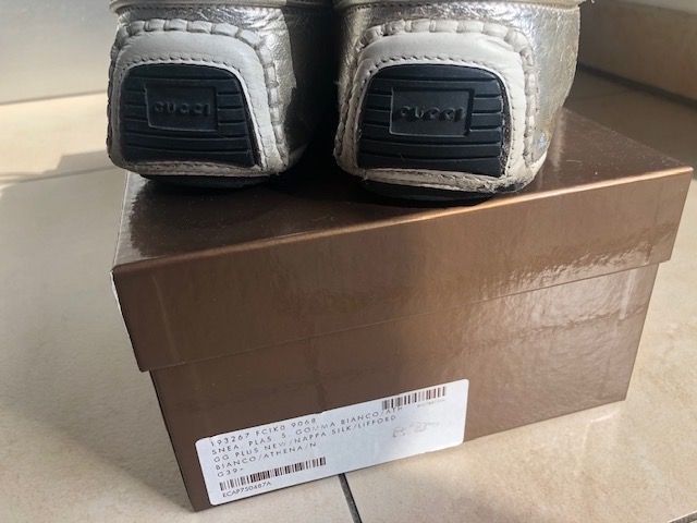 Gucci Scarpe da donna: Gucci sneakers No.39.5 – Usato da Davesco-Soragno venduto da dvf_7h6d 3