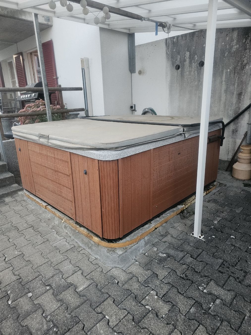 Whirlpool: Whirlpool – Usato da Hausen AG venduto da brennholz01 1