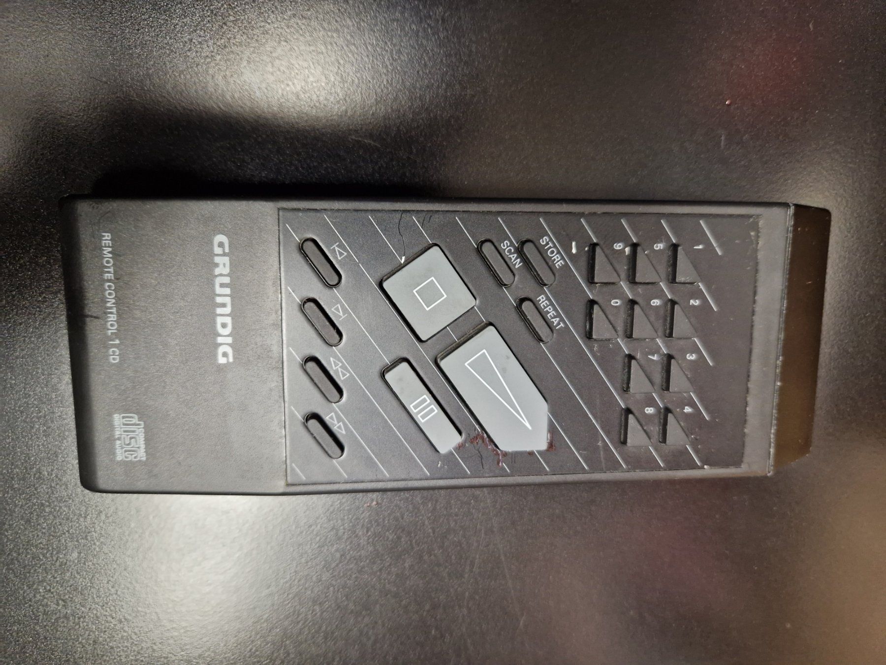 Grundig Lecteur multimedia & Streamer: Grundig CD 8150 – D'occasion à Arbon par Mayak_Sound 9