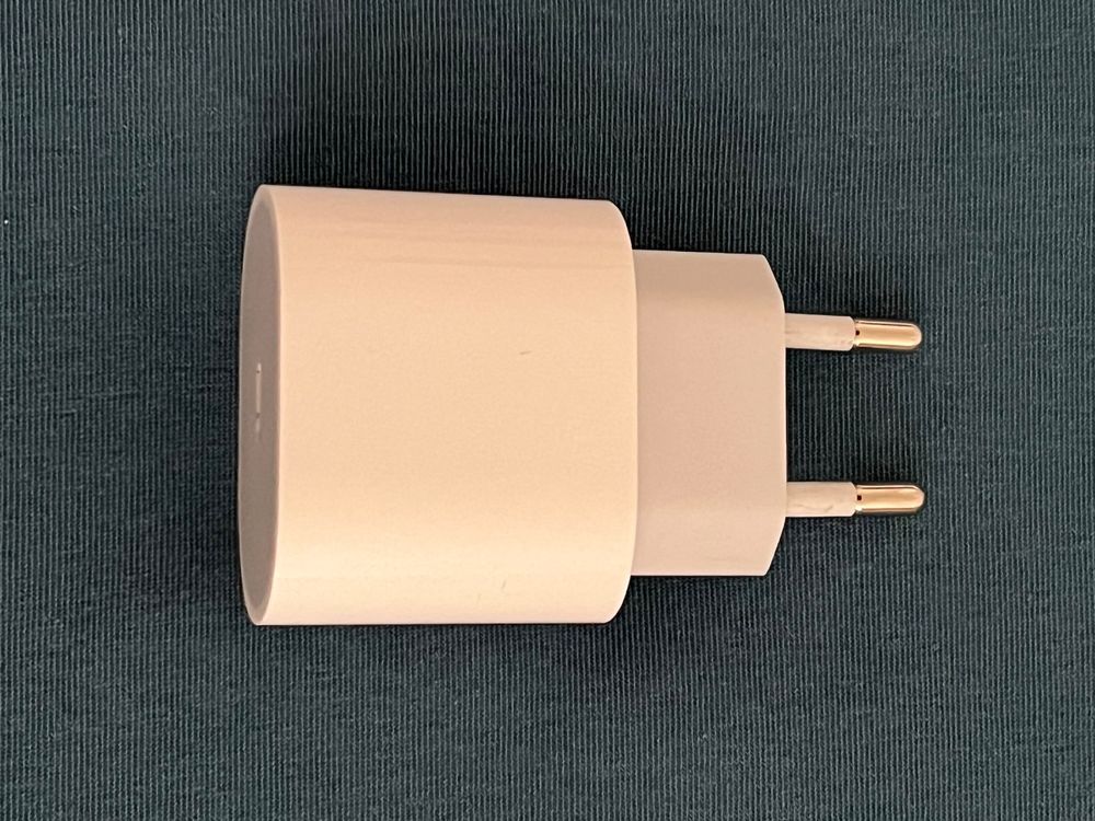 Apple USB-C Power Adapter 20W White | Kaufen auf Ricardo