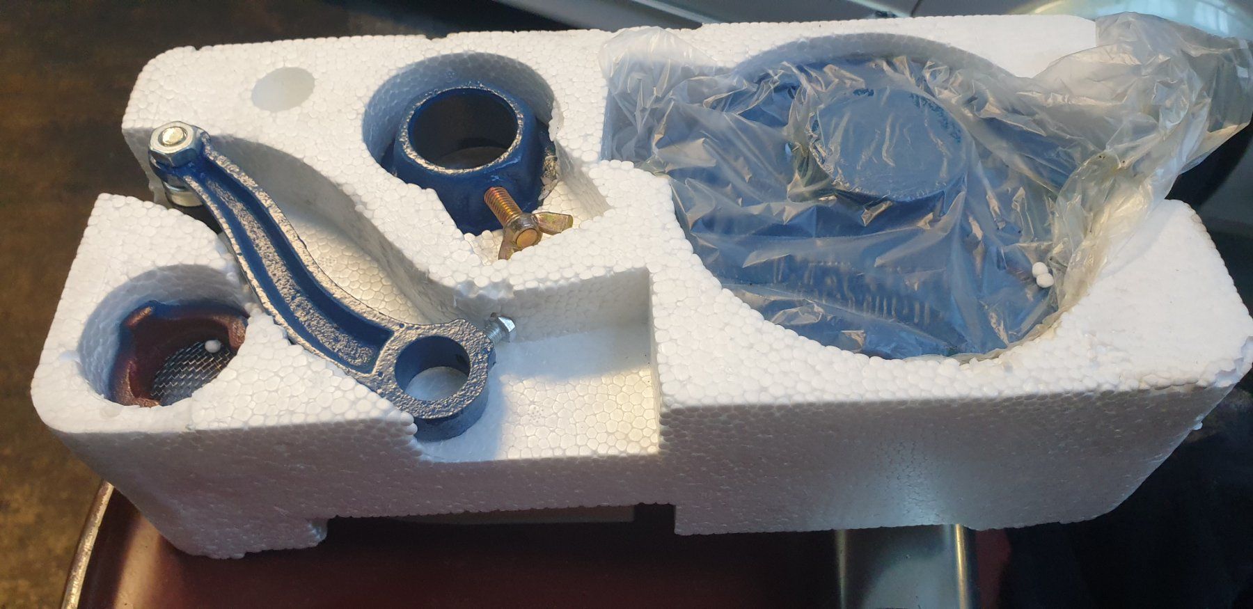 Pumpen & Teile: Kurbelfasspumpe – Neu und originalverpackt aus Müllheim Dorf von Linus18 5
