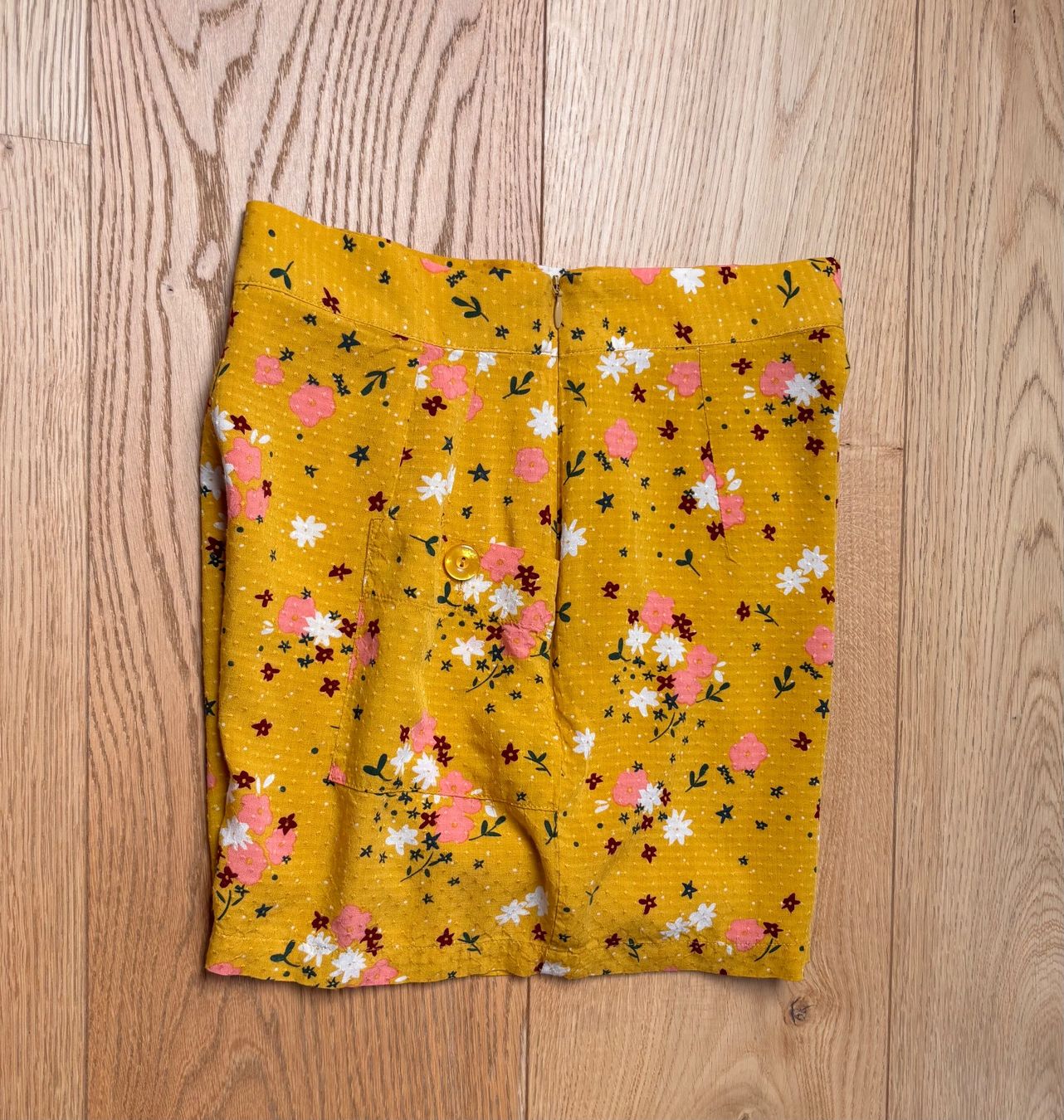 Pantaloni: Des Petits Hauts floral summer shorts, waist: 66-67 cm – Nuovo (secondo la descrizione) da Kilchberg ZH venduto da ben_pc68 8