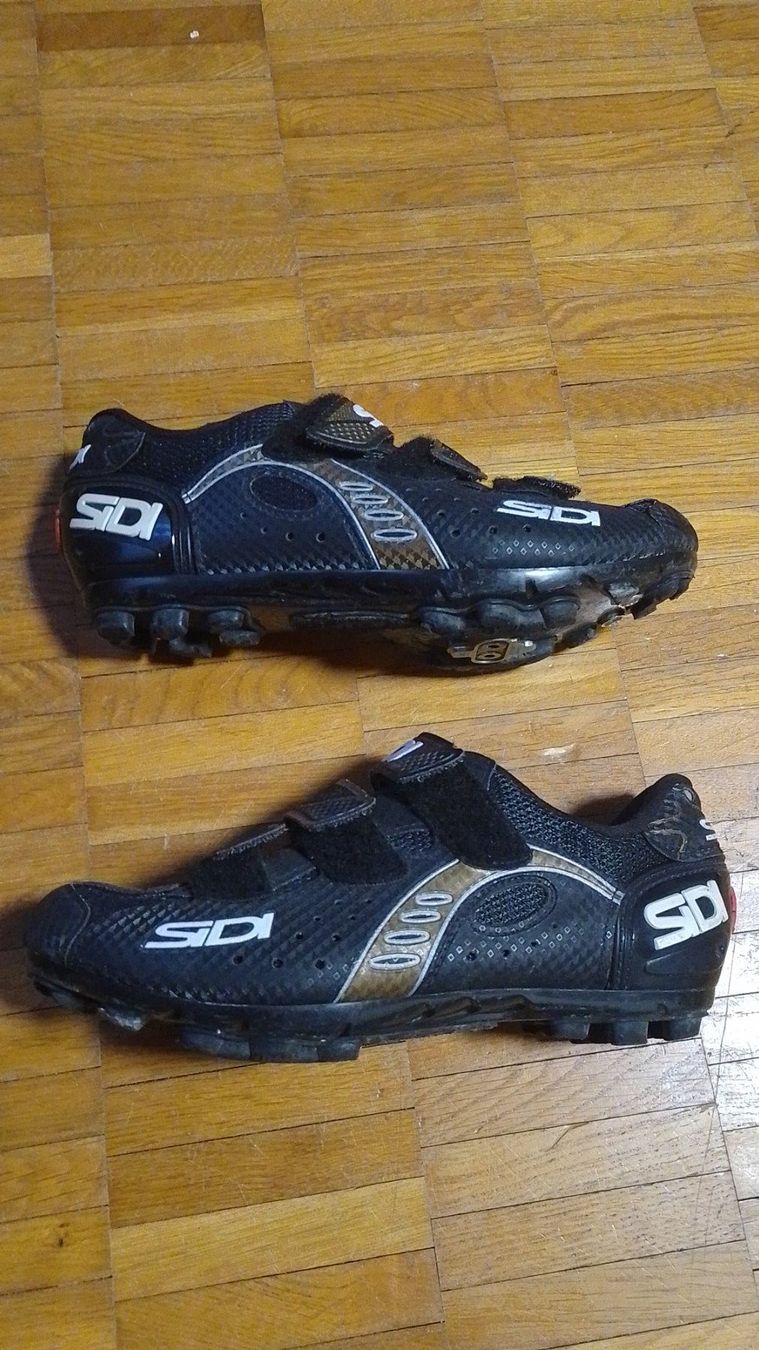SIDI Chaussures femmes: Sidi Velo-Damenschuhe Gr. 41 – D'occasion à Bütschwil par brasseriehocker