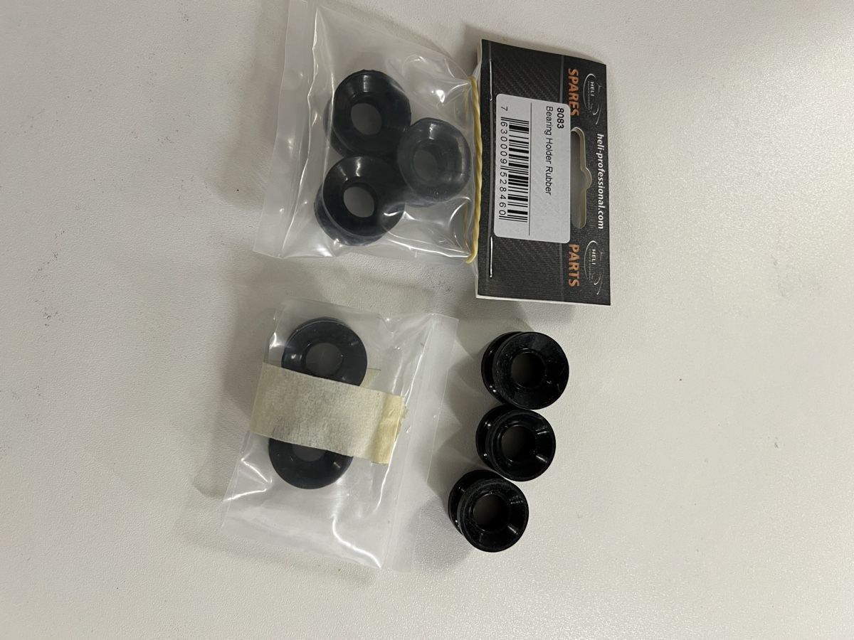 Heli-Professional RC Kits de montage: Heli Soxos Bearing Holder Rubber 8083 – Neuf avec emballage d'origine à Amlikon-Bissegg par hanspi1968