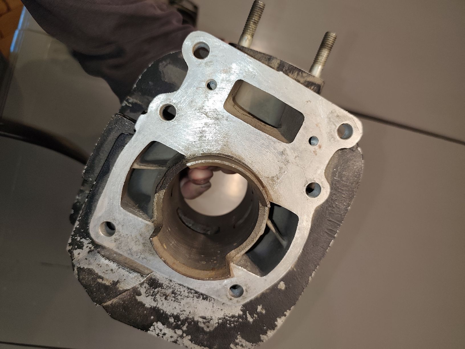 Suzuki Alle Motorradersatzteile: suzuki ts 125 1977 cylinder kit – Gebraucht aus Chevenez von oldyparadise 5