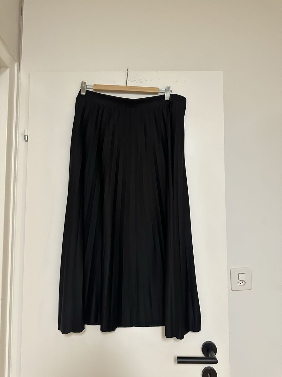 Kleiderpakete: Zweiteiler Bluse mit Rock Gr XL – Gebraucht aus Volketswil von Sina008 7