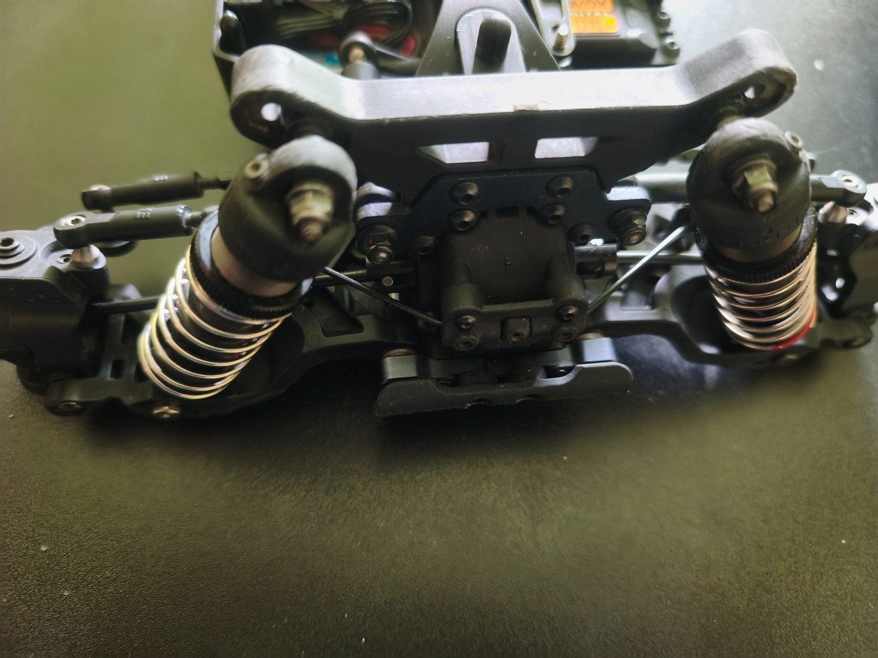 Tekno Modellismo RC: TEKNO RC EB410.2 Elektro 4WD Buggy – Usato da Mollis venduto da Isbjoern 6