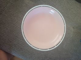 Futternapf auf Fuss Metall weiss rosa NEU