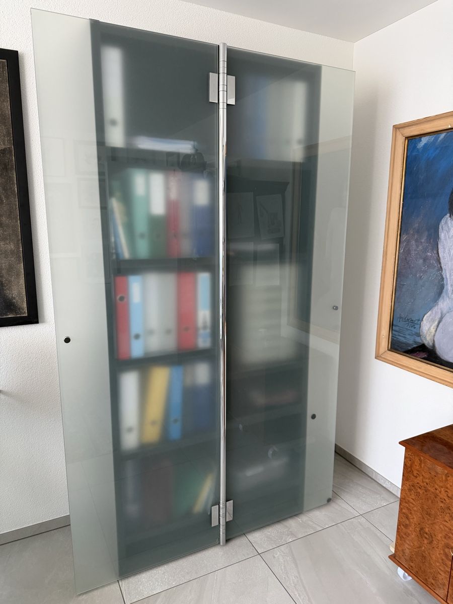Team By Wellis Armadi: Schrank, team by Wellis, gratis – Usato da Safenwil venduto da Corahund