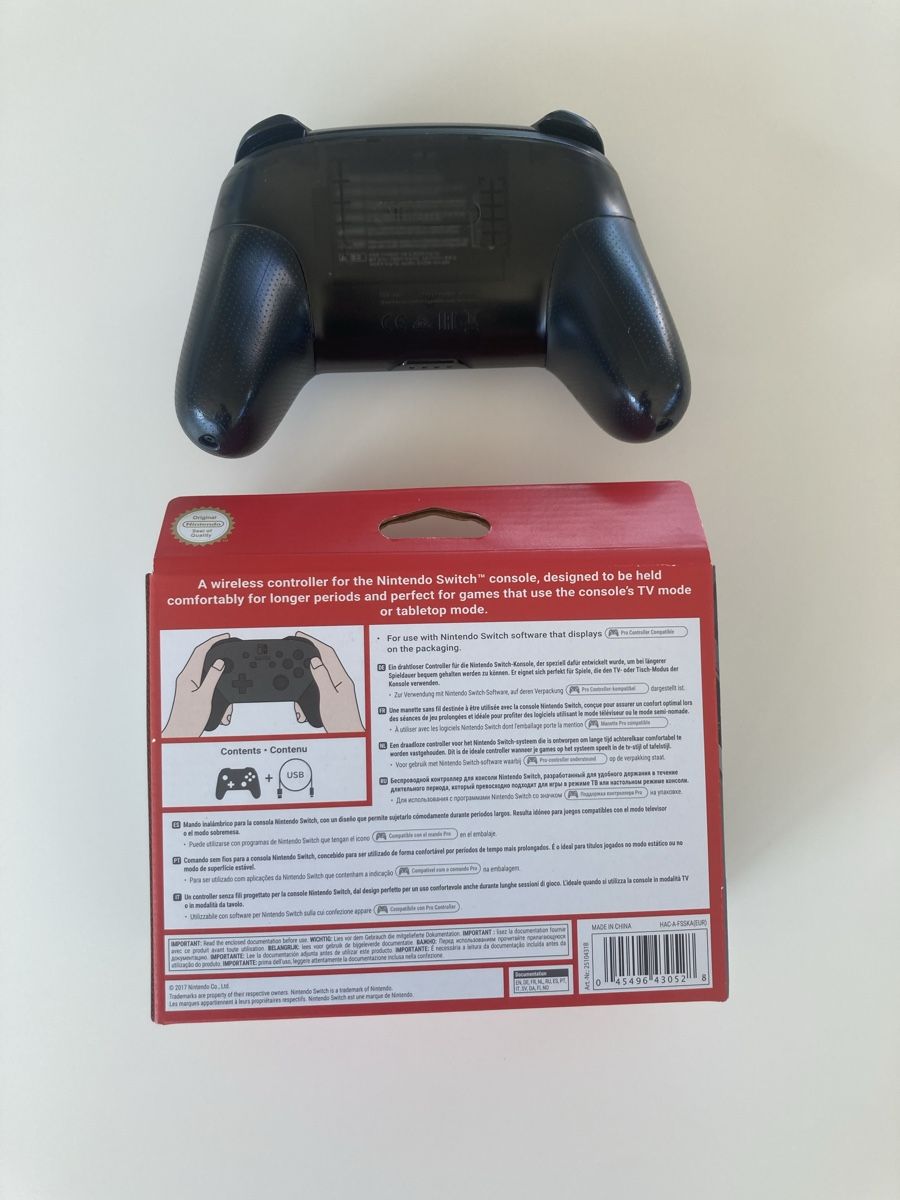 Nintendo Controller: Nintendo Switch Pro Controller schwarz mit OVP – Usato da Mörschwil venduto da Appenzell2 2