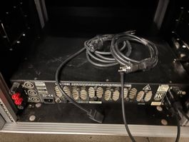 Case mit HK Amplifier (Lot 240) 2504 Biel