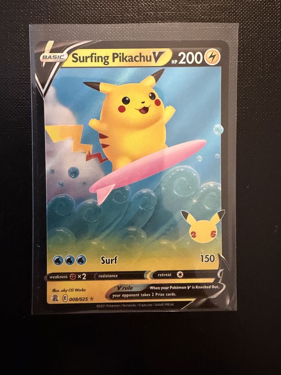 Pokémon Carte collezionabili: Surfing Pikachu V #008 CELEBRATION EN – Nuovo (secondo la descrizione) da Savigny venduto da Matgab94