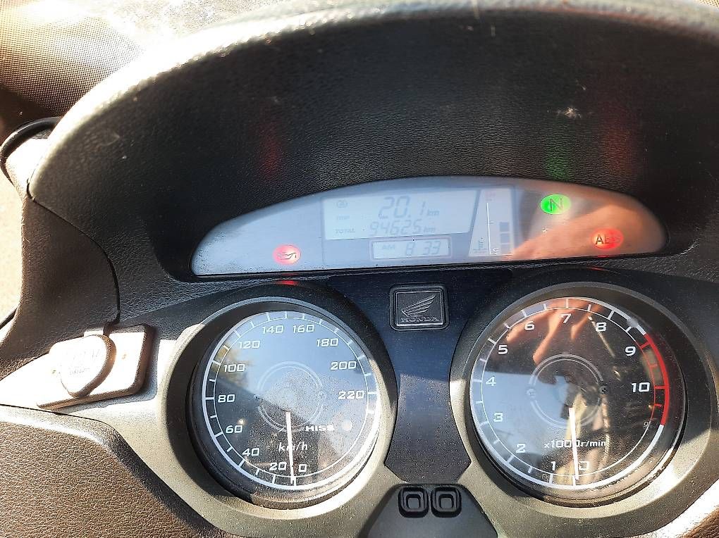 Touring: Honda xlv 1000 varadero injection – D'occasion à Choëx par ala_jhc6 4