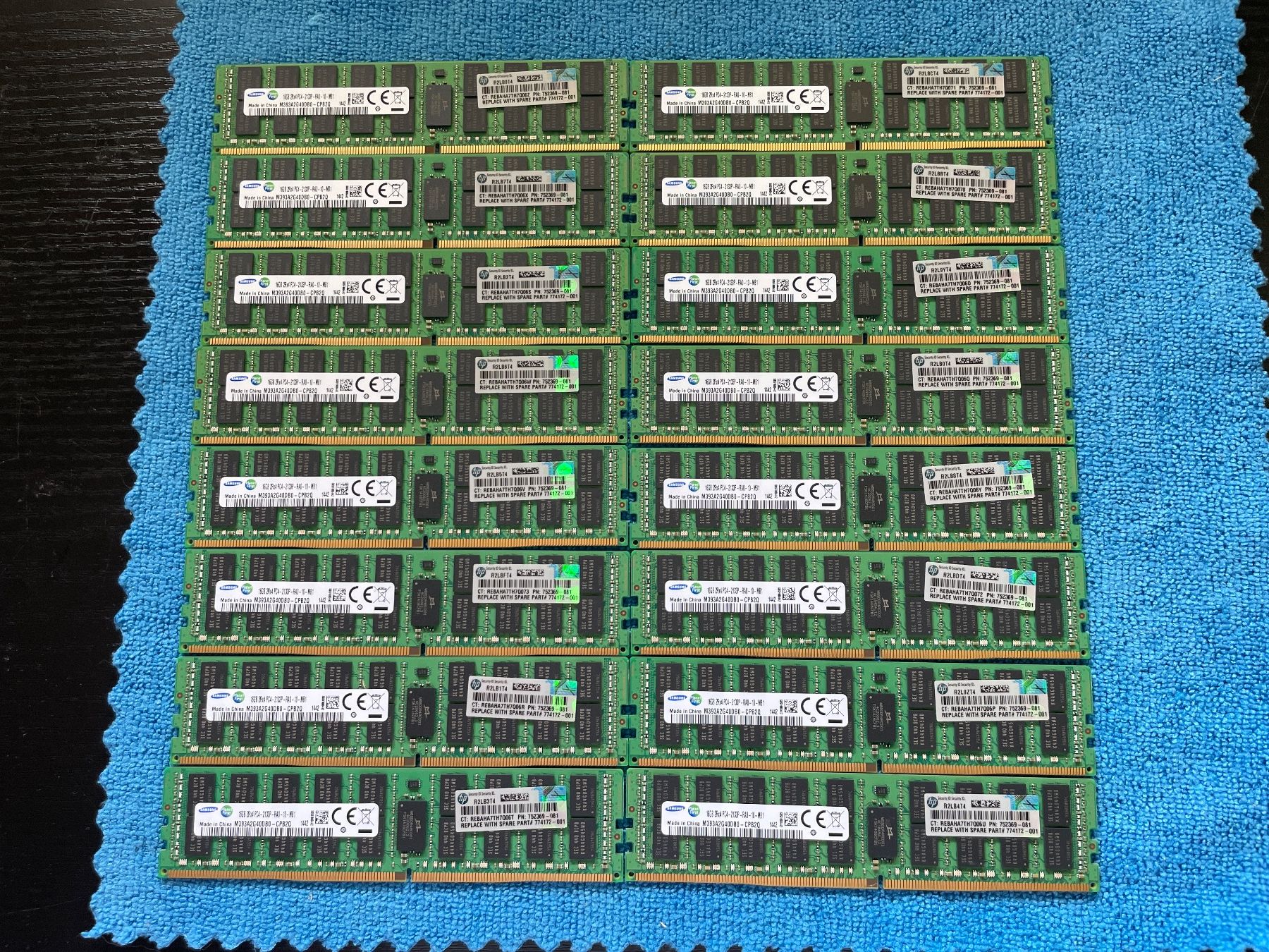 Samsung Memoria / RAM: DDR4 16GB (Server) 16Stk. – Nuovo (secondo la descrizione) da Abtwil sg venduto da Kueng.MultiOutlet
