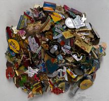KONVOLUT PIN