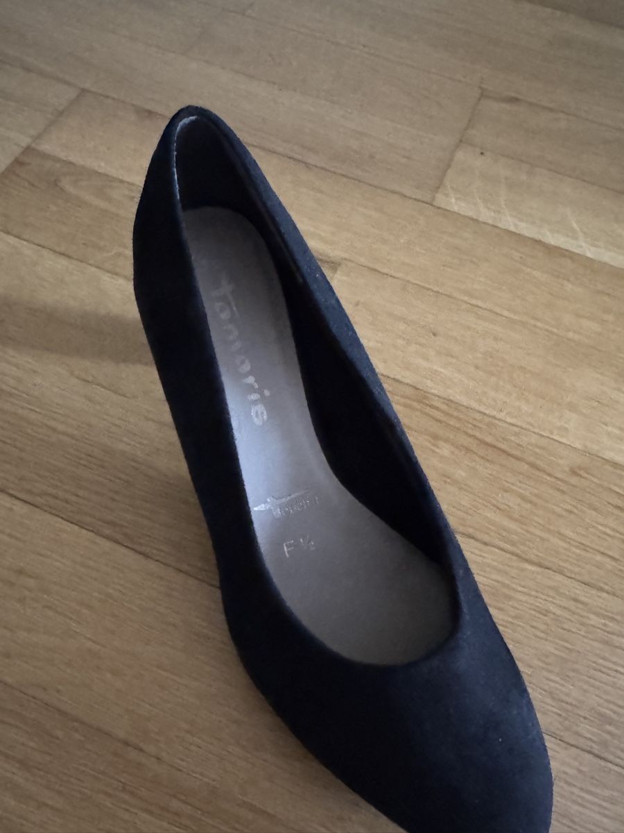 Tamaris Damenschuhe: Tamaris Pumps, schwarz – Neu (gemäss Beschreibung) aus Aarau von sug_b6fr