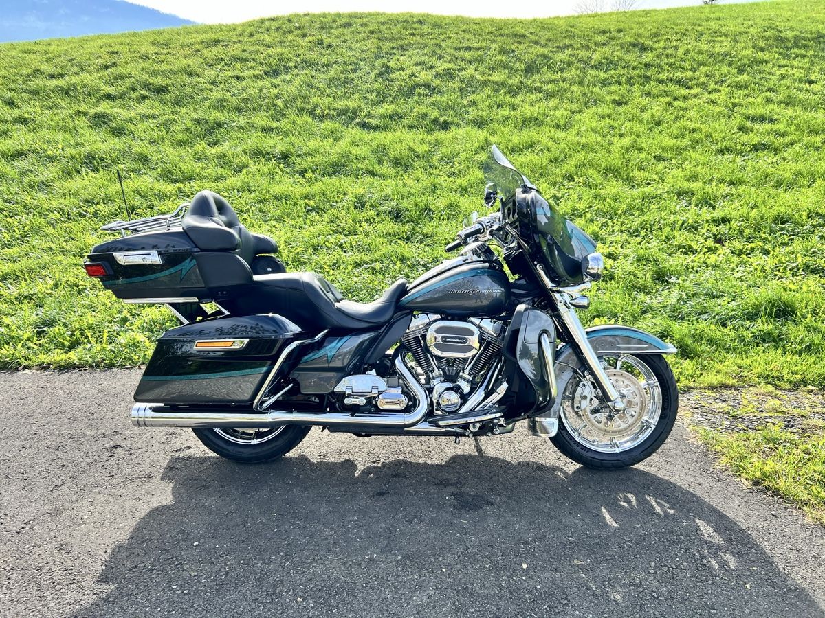 Harley-Davidson Touring: 2016 Harley Davidson Electra Glide Ultra Limited CVO – Usato da Meggen venduto da PrecisionBobbers 5