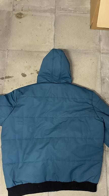 Giacche: Winterjacke zu Verkaufen – Usato da Luterbach venduto da Michel-2002 1