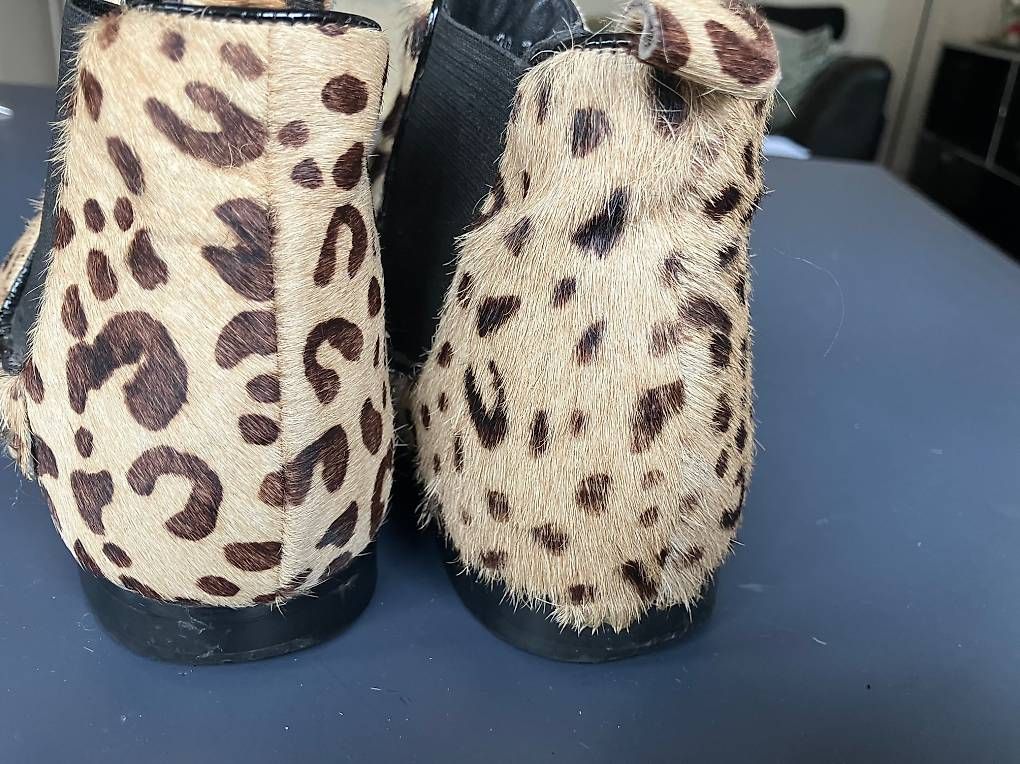 Scarpe da donna: Stiefeletten Leoprint – Usato da Bern venduto da Maexlimax
