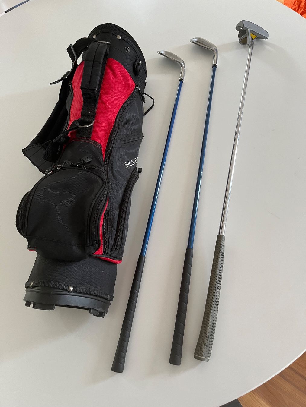 Mazze & Set: Junior Golfschläger-Set mit Bag – Usato da Salenstein venduto da kar_qx2p 1