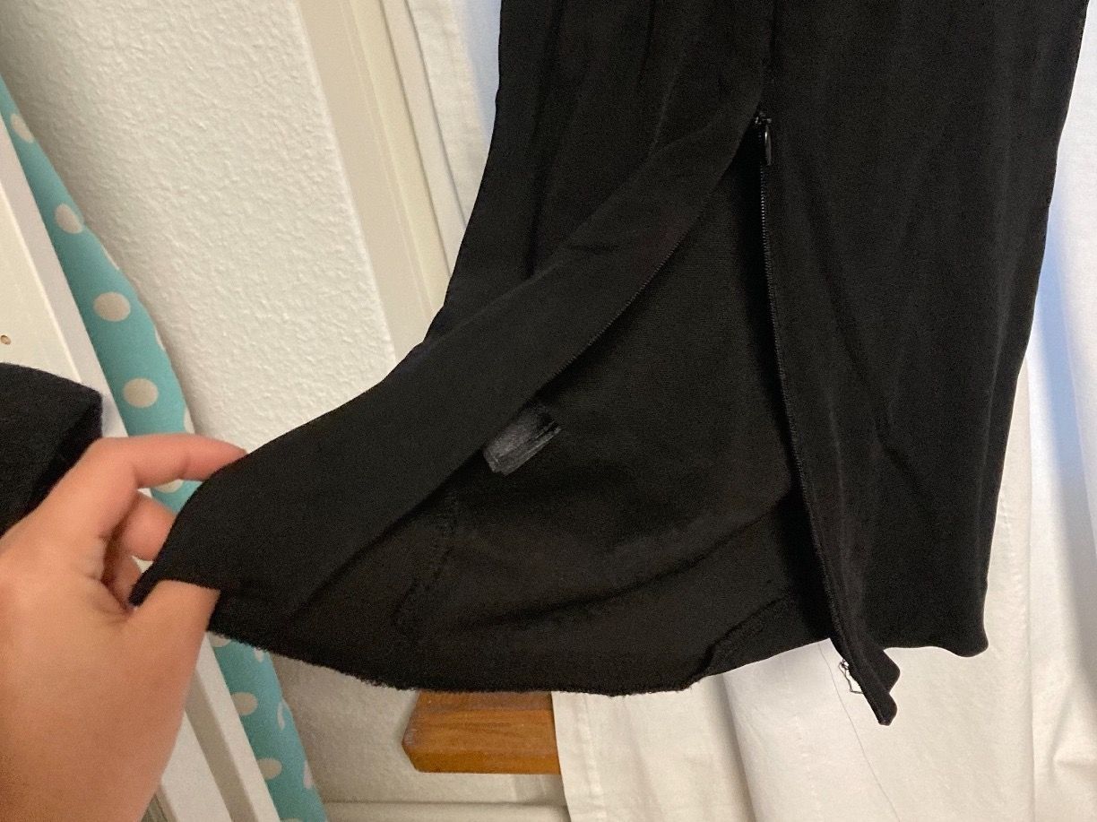 H&M Kleider: Enges schwarzes Kleid von H&M – Gebraucht aus Uster von Kalici1 3