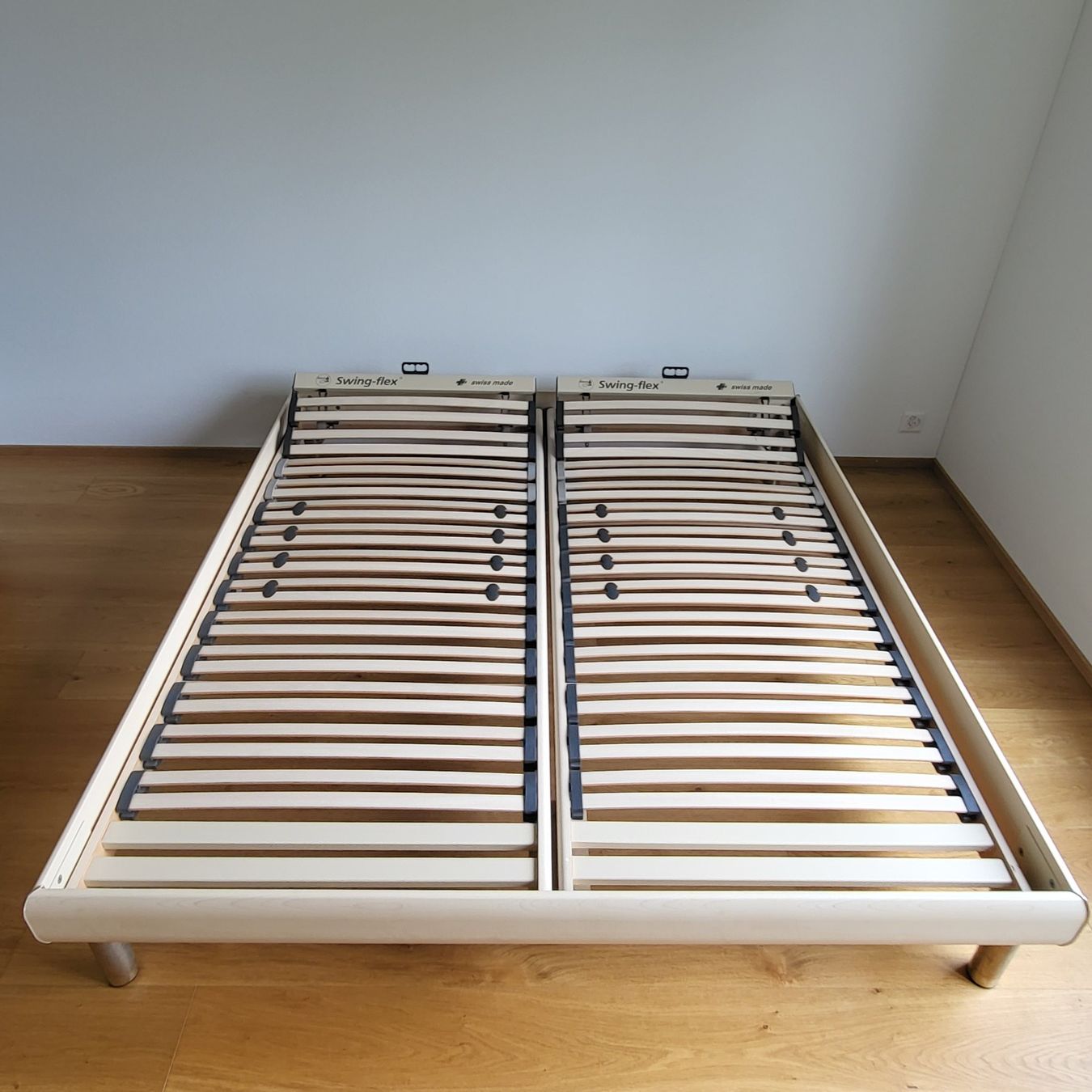 Letti: Doppelbett mit zwei Lattenrosten von Bico – Usato da Zug venduto da minaurs 1