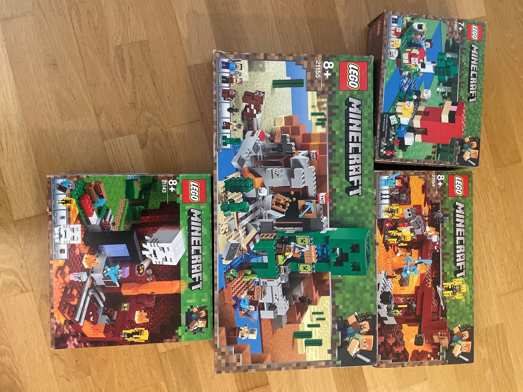 Lego Kit di costruzioni: LEGO Minecraft Sets gebraucht – Usato da Greifensee venduto da Yves042