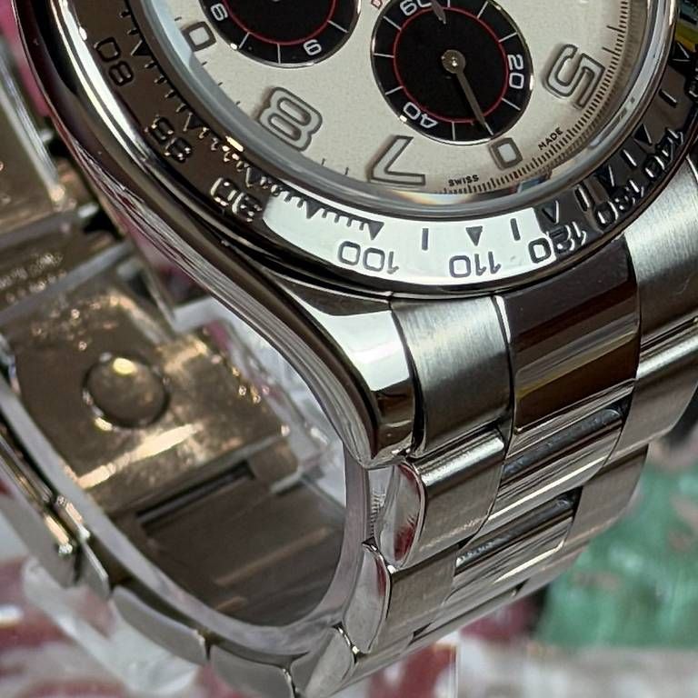 Orologi: Rolex Daytona "Racing" 116509 – Usato da Genève venduto da minty.watches 6