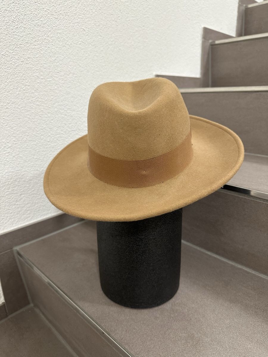 Navyboot Copricapi, berretti & cappellini: Navyboot Wolle Hut Switzerland – Usato da Ebikon venduto da Gaenggeliwaar 3