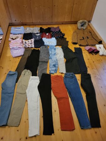 Riesen Kleiderpaket Mädchen Herbst/Winter 140/146