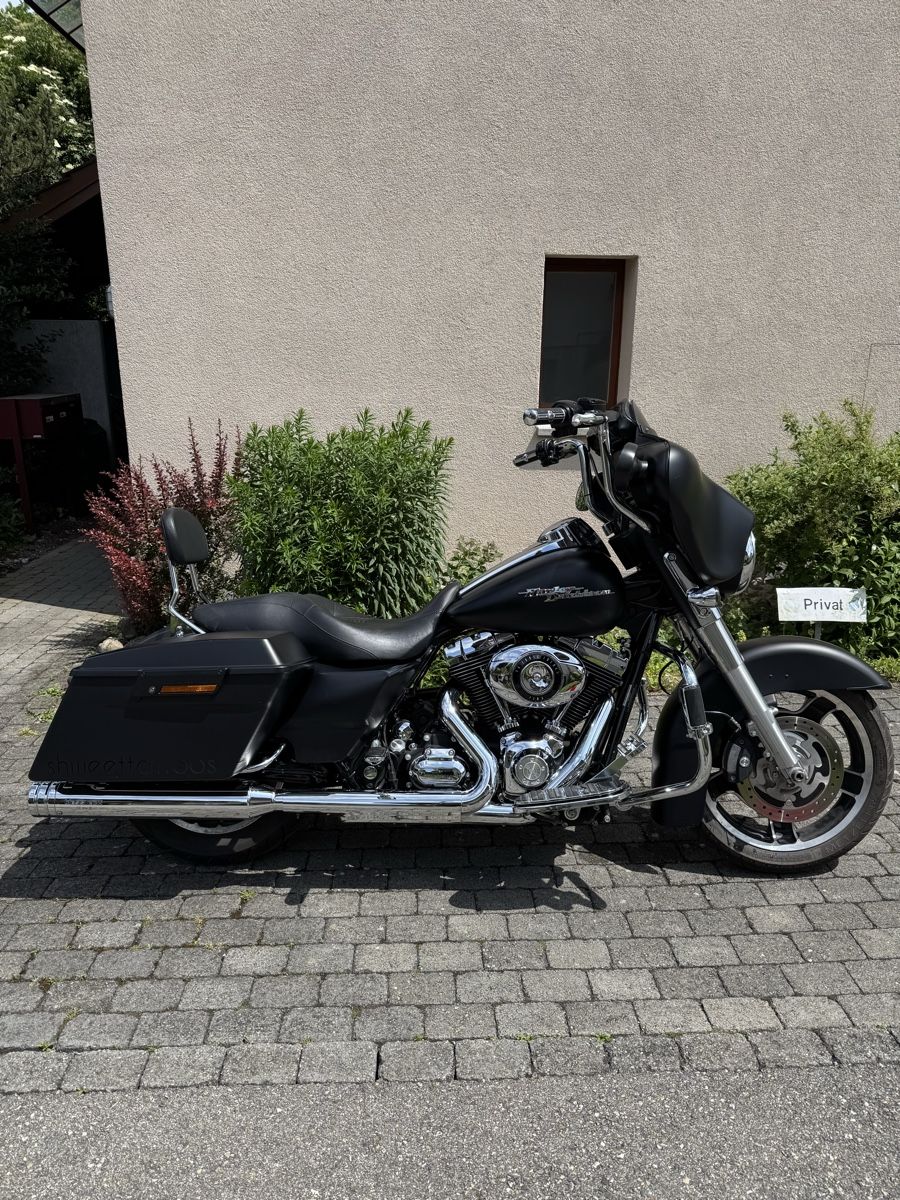 Harley-Davidson Touring: Harley Davidson Street Glide – Usato da Uttigen venduto da RyanM 1