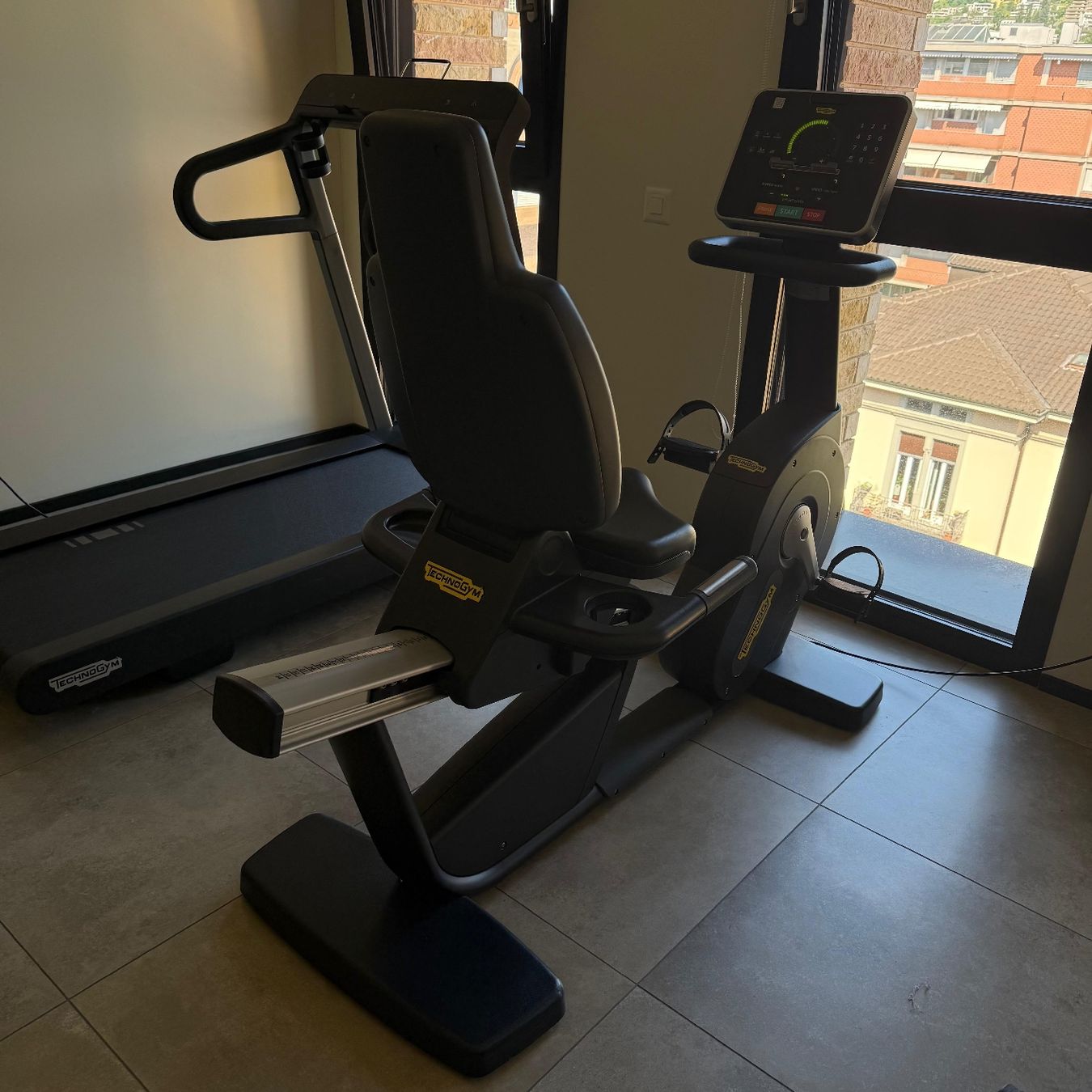 Technogym Hometrainer: Homegym Technogym Neuwertig  – Usato da Aarau venduto da Aboudx 9