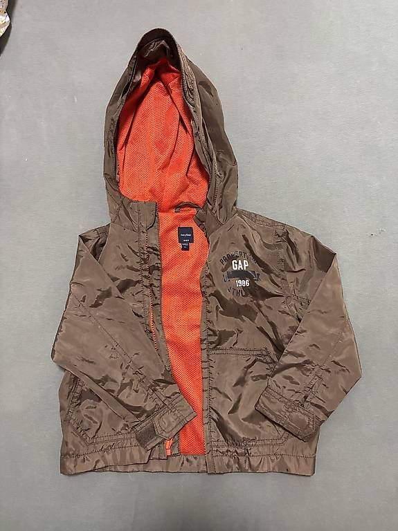 Giacche & Cappotti: BabyGap Windjacke Grösse 98 – Usato da Zürich venduto da Smesskammer