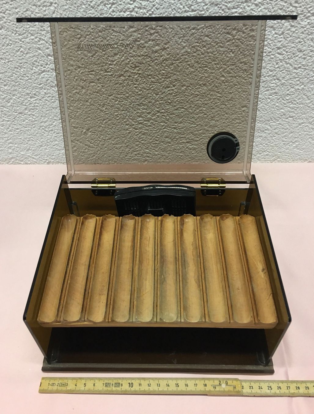 Humidificateurs: Zigarrenkiste Millennium Edition mit Hygrometer Acryl – D'occasion à Olten par ELHANDEL 2