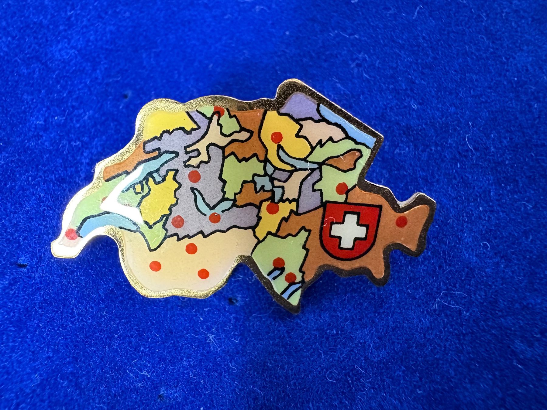 Placchette & Badge: Pin - Suisse - Schweiz - 90er – Usato da Zweisimmen venduto da Domii