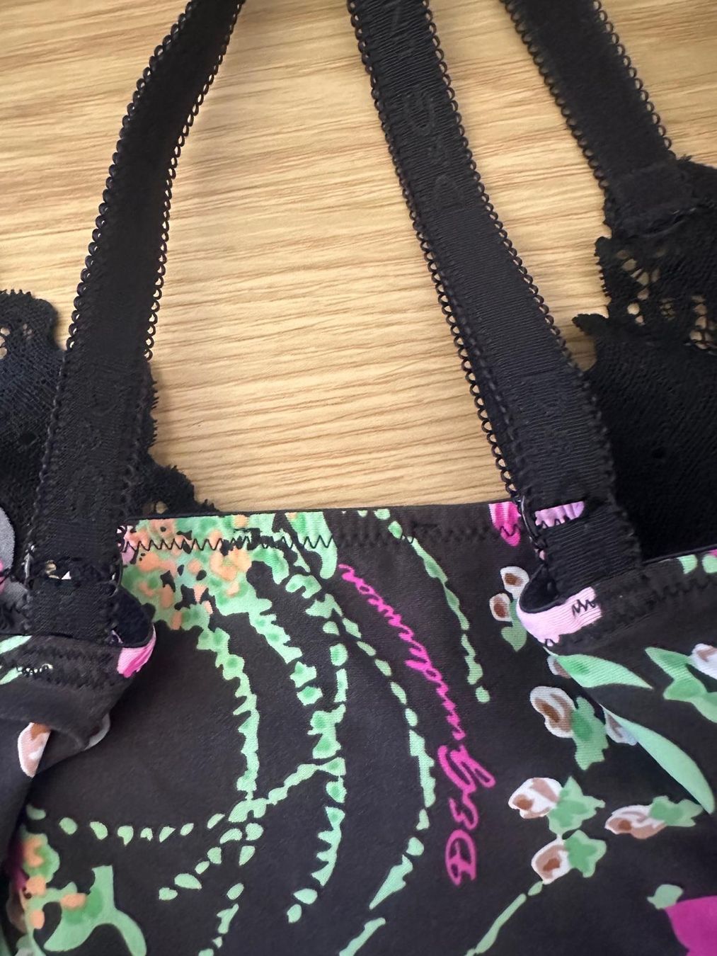 Dolce & Gabbana Tops: Bluse von DOLCE&GABBANA – D'occasion à Neuhausen par Lechasseur 3