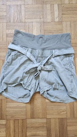 Umstands-Shorts H&M Mama Grösse S khaki guter Zustand
