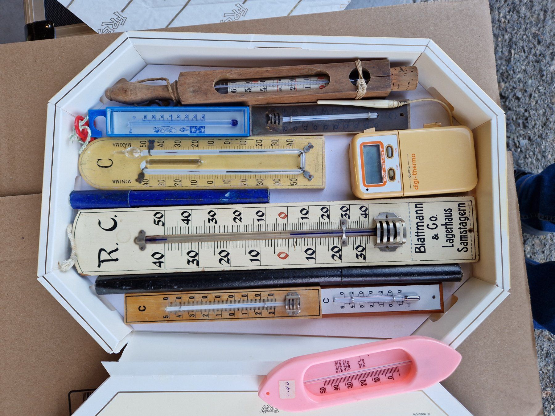 Altro per la casa: Diverse Thermometer 11 Stück  antike und neue – Usato da Wädenswil venduto da verebe